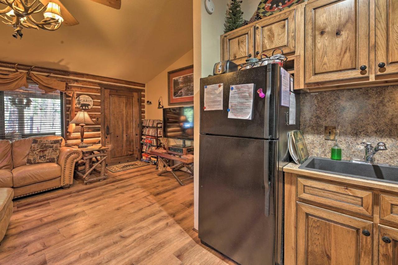 Rustic Lakeside Cabin - Family And Pet Friendly! Пайнтоп-Лейксайд Экстерьер фото